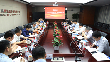 省国贸集团党委副书记、总经理孙建华一行到俄罗斯专享会294VIP官方网站集团调研指导